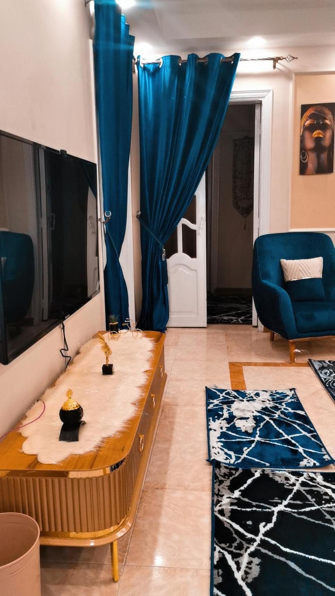 Apartment مفروشة سوبر لوكس حافظ رمضان *